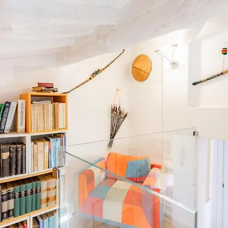 Piazza Dei Cavalieri Orange Attic Apartment Pisa Exterior photo