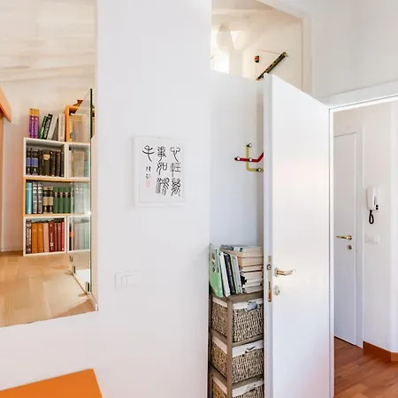 Piazza Dei Cavalieri Orange Attic Apartment Pisa Exterior photo